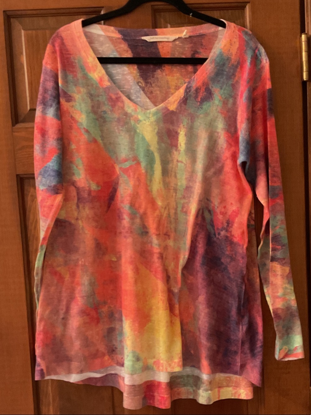 Soft Surroundings Watercolor Multicolor V-Neck Long Sleeve Top